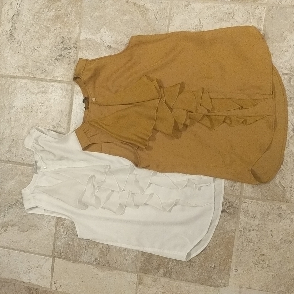 Set of Two Gap Ruffle Tops